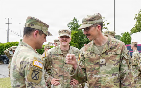 Tennessee Army National Guard soldier promote
