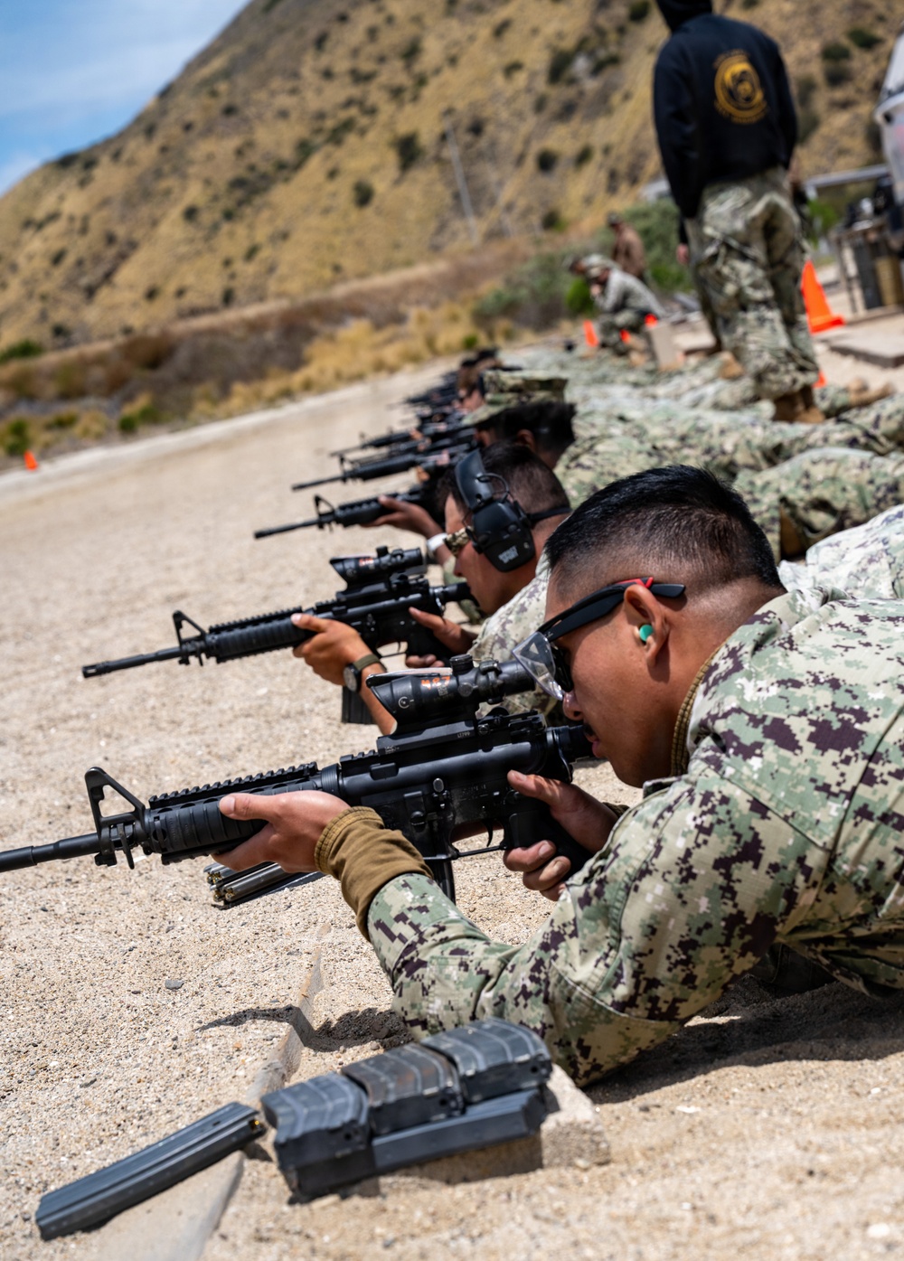 NMCB 5 Trains Shooting Range Qualifications