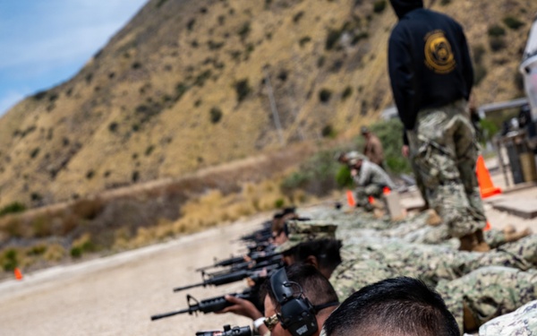 NMCB 5 Trains Shooting Range Qualifications