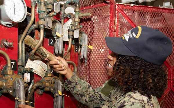 Ike Conducts Routine Operations at Naval Station Norfolk