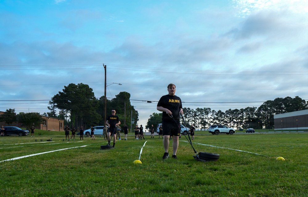 Tennessee Army National Guard conducts fitness test