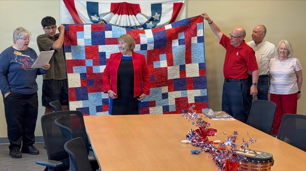 Fort McCoy LRC director, retired lieutenant colonel, receives Quilt of Valor
