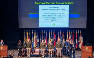 CAC Commander emphasizes influence of a field grade officer at CGSOC graduation