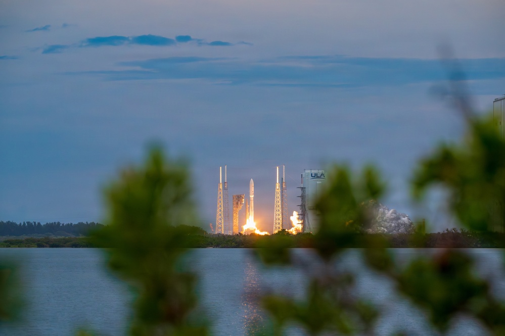 Leo 7 Mission Launches from Cape Canaveral Space Force Station