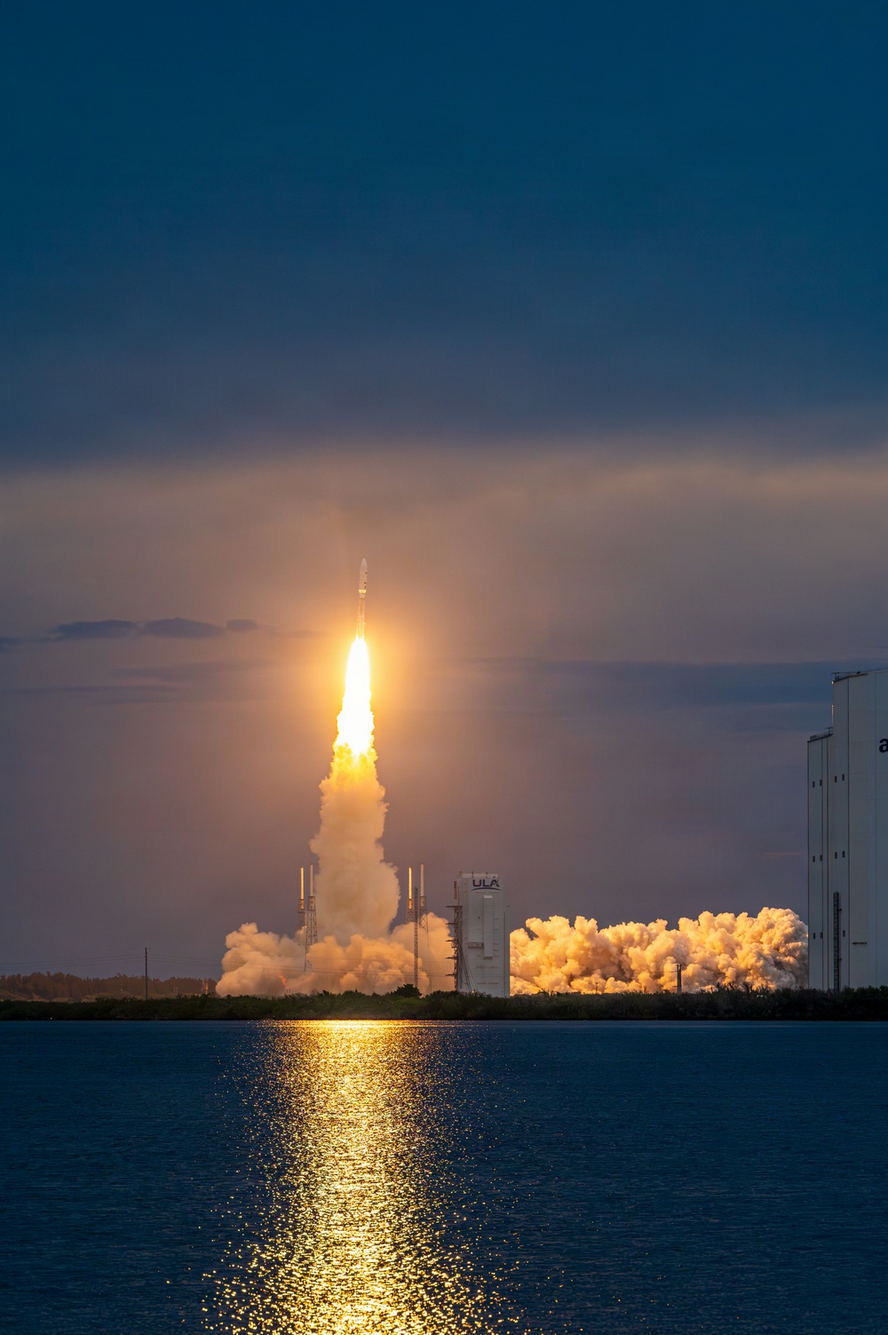 Leo 7 Mission Launches from Cape Canaveral Space Force Station