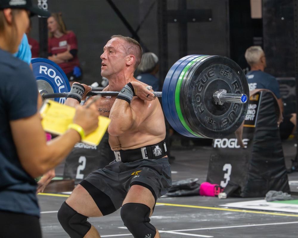 The U.S. Army Warrior Fitness Team Competes in the Syndicate Crown Last Qualifier Competition