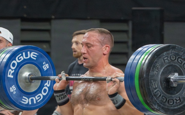 The U.S. Army Warrior Fitness Team Competes in the Syndicate Crown Last Qualifier Competition