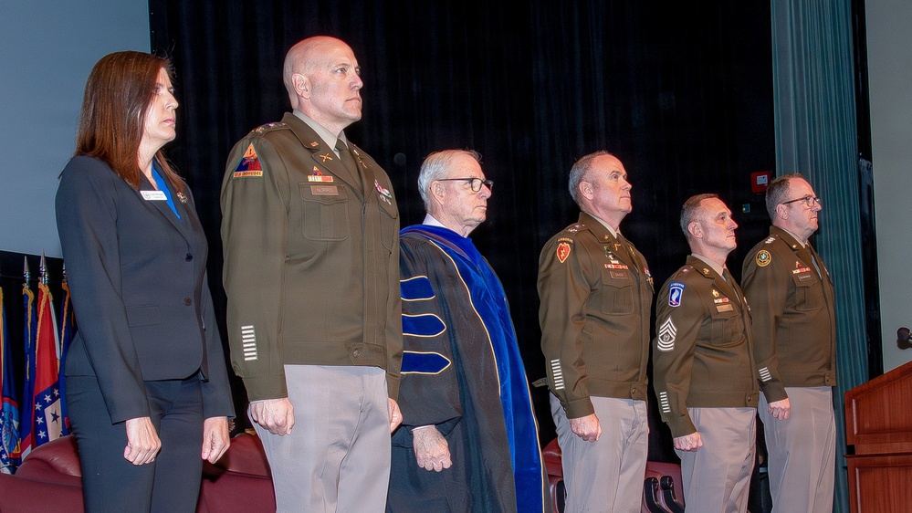 CAC Commander emphasizes influence of a field grade officer at CGSOC graduation