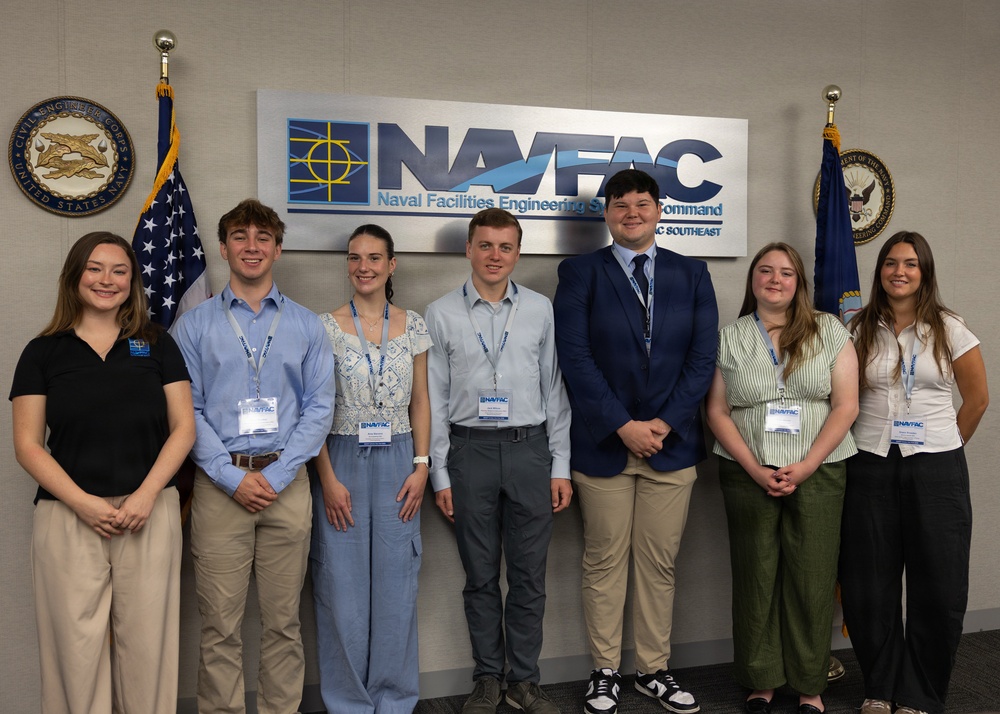 A SMART Future: NAVFAC Southeast Hosts Six SMART Scholars