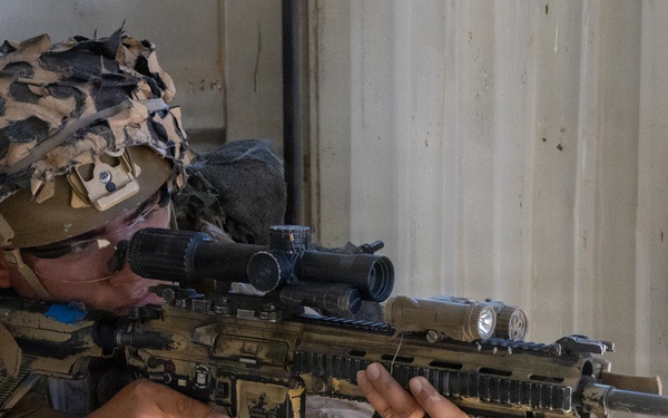 13th MEU BLT 2/4 Conducts a Simulated Sensing Expeditionary Advanced Base Mission