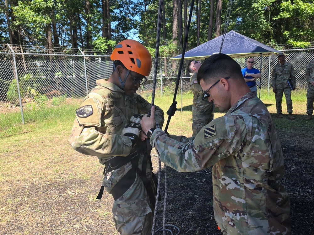 Hunter Army Airfield Inspires the Next Generation of Innovators