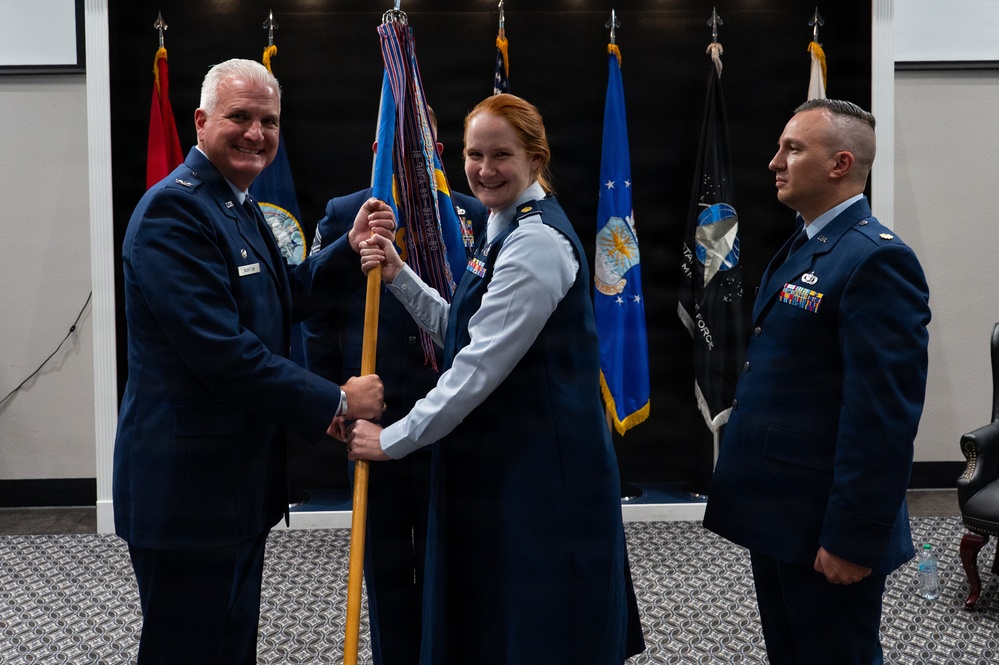 17th Comptroller Squadron welcomes new commander