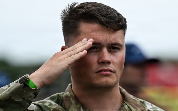 WWII veterans welcomed to Normandy for D-Day commemortaion