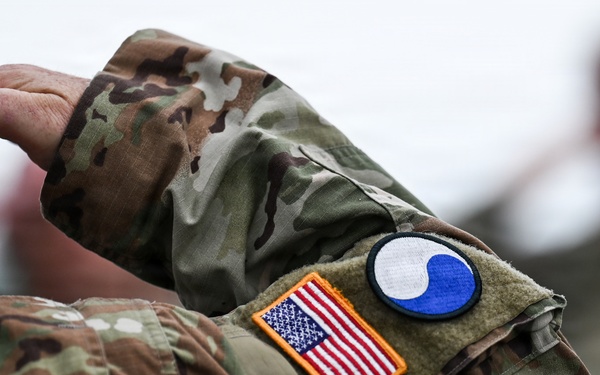 WWII veterans welcomed to Normandy for D-Day commemortaion