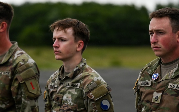 WWII veterans welcomed to Normandy for D-Day commemortaion