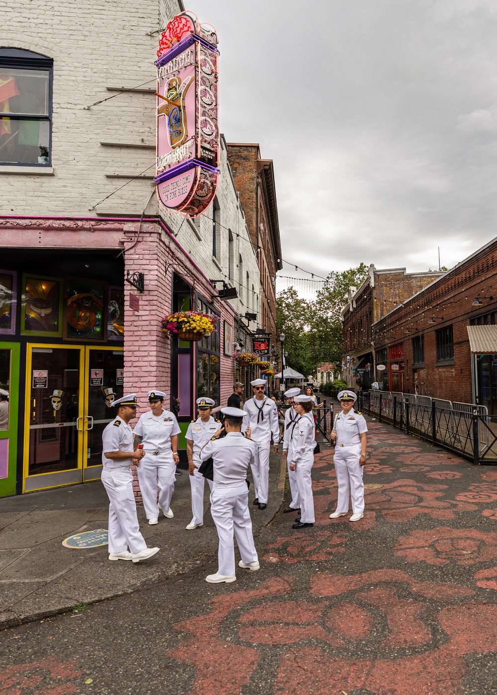 Sailors Visit Iconic Portland Landmarks During Fleet Week 2026