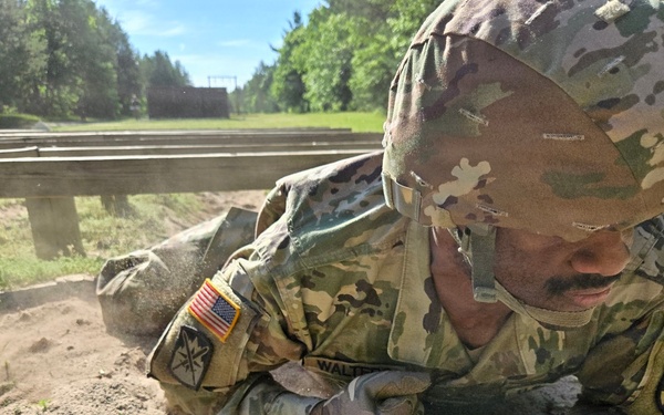 CE-MARSG Soldiers Strengthen Combat Readiness Through Litter Carry Training
