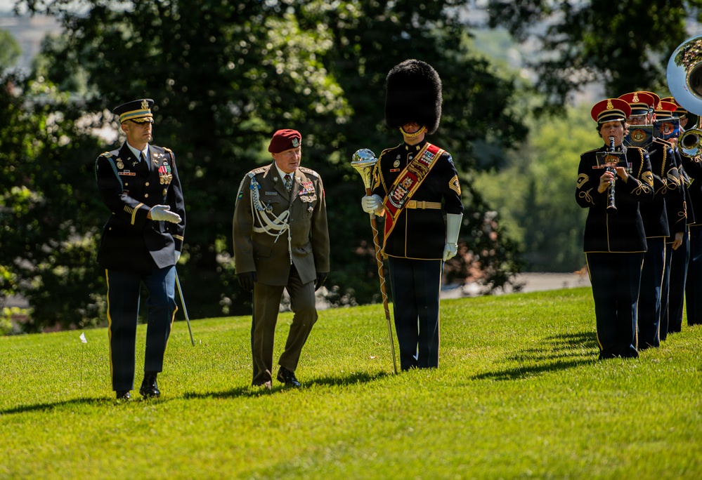 Army Full Honors Arrival for Lt. Gen. Marek Sokołowski, June 2, 2026