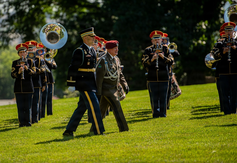 Army Full Honors Arrival for Lt. Gen. Marek Sokołowski, June 2, 2026