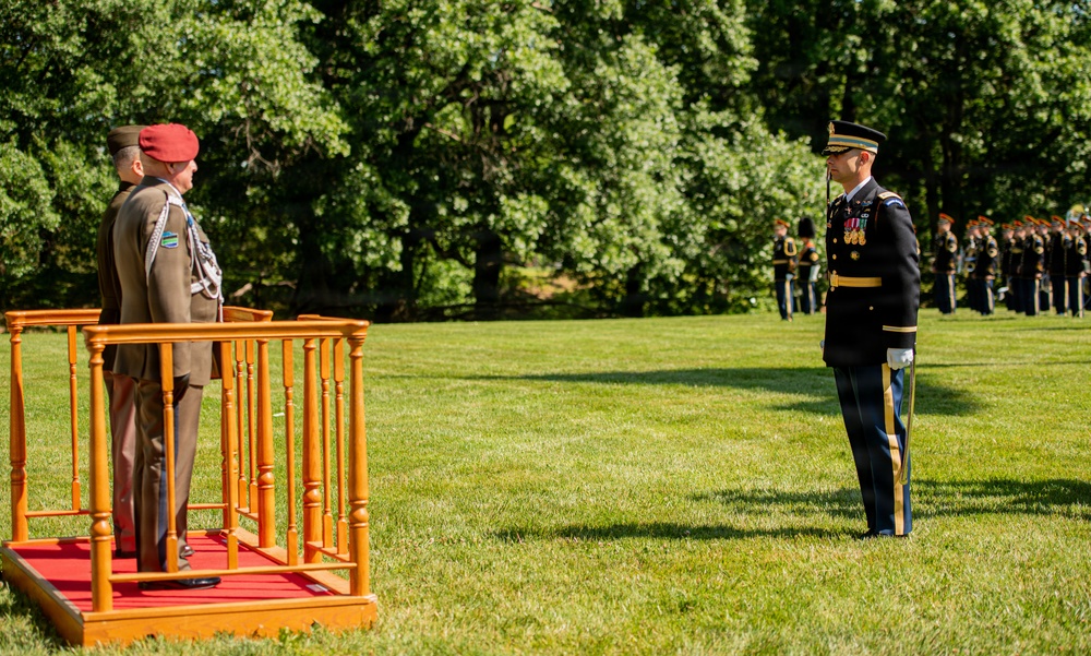 Army Full Honors Arrival for Lt. Gen. Marek Sokołowski, June 2, 2026