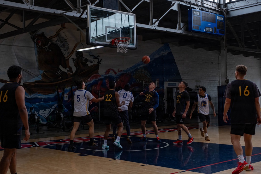 Coast Guard Base Alameda hosts Hoops for Troops event with Golden State Warriors