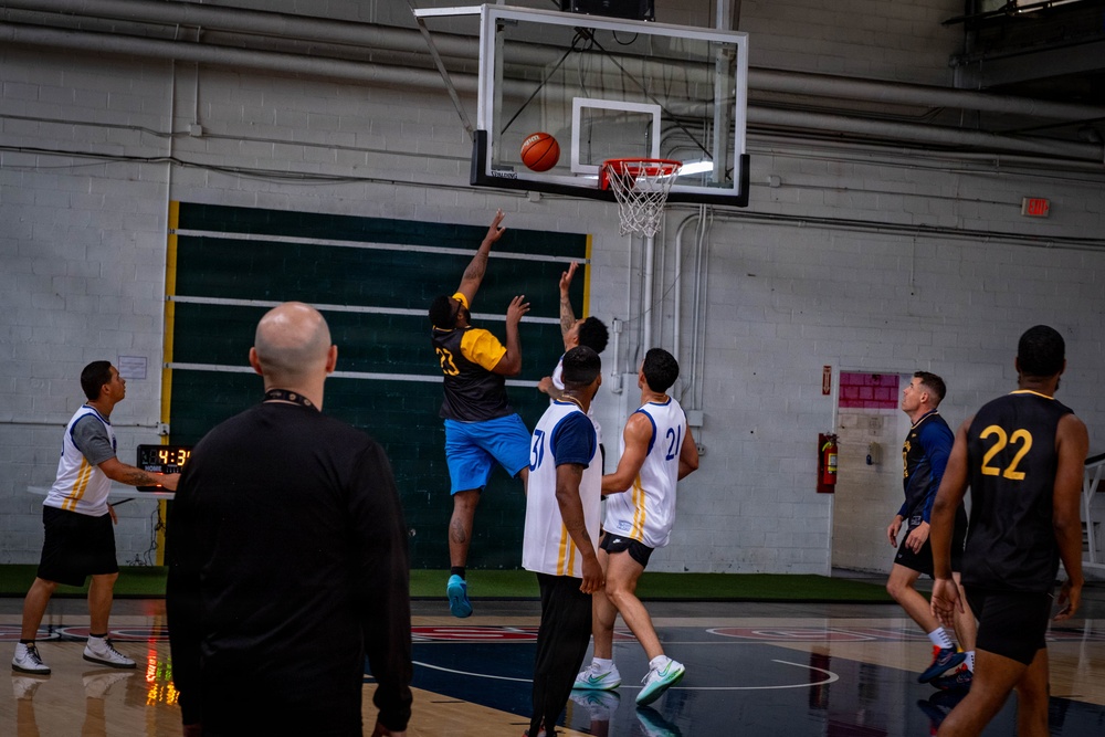 Coast Guard Base Alameda hosts Hoops for Troops event with Golden State Warriors