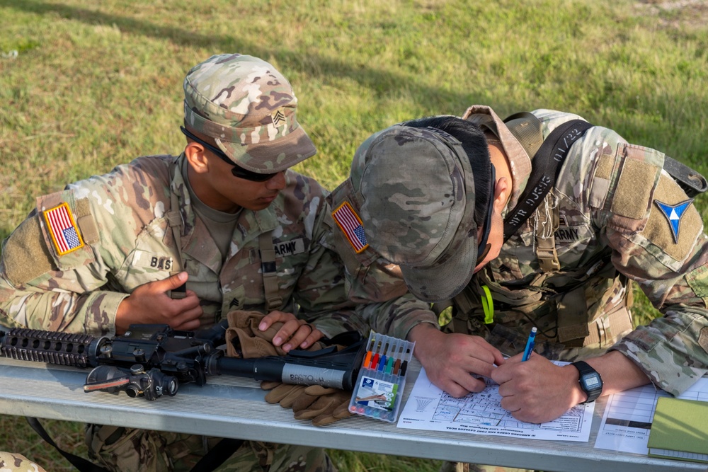 III Armored Corps Host Best Squad Competition on Fort Hood