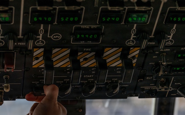 C-130 crew hauls cargo in the Middle East