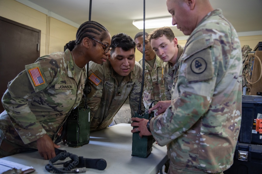 301st Troop Command Soldiers strengthen communications readiness during radio training