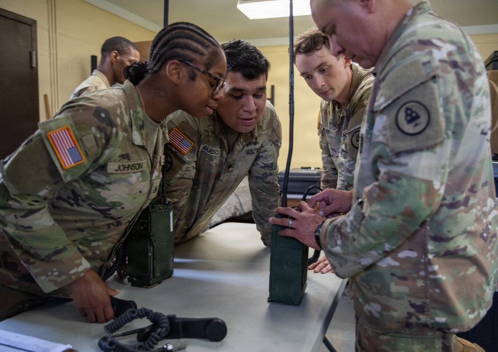 301st Troop Command Soldiers strengthen communications readiness during radio training