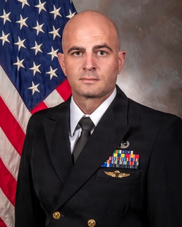 Navy Lt. j.g. Drew Murray Wins 2025 MHS Nursing Leadership Excellence Award