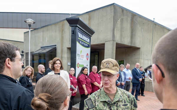 CNO and MCPON participate in Warrior Eatery reopening