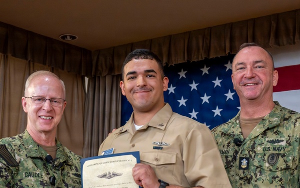 CNO and MCPON conduct all-hands call on Naval Base Kitsap-Bangor