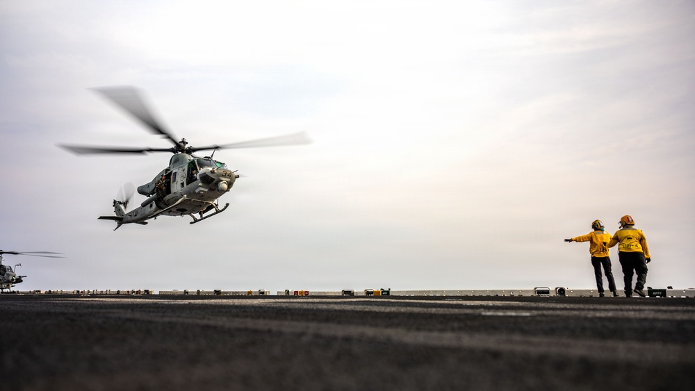 11th MEU Marines, Sailors Conduct Flight Operations Aboard USS Boxer