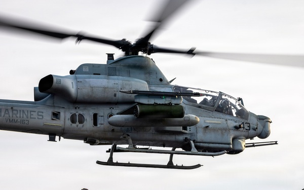 11th MEU Marines, Sailors Conduct Flight Operations Aboard USS Boxer