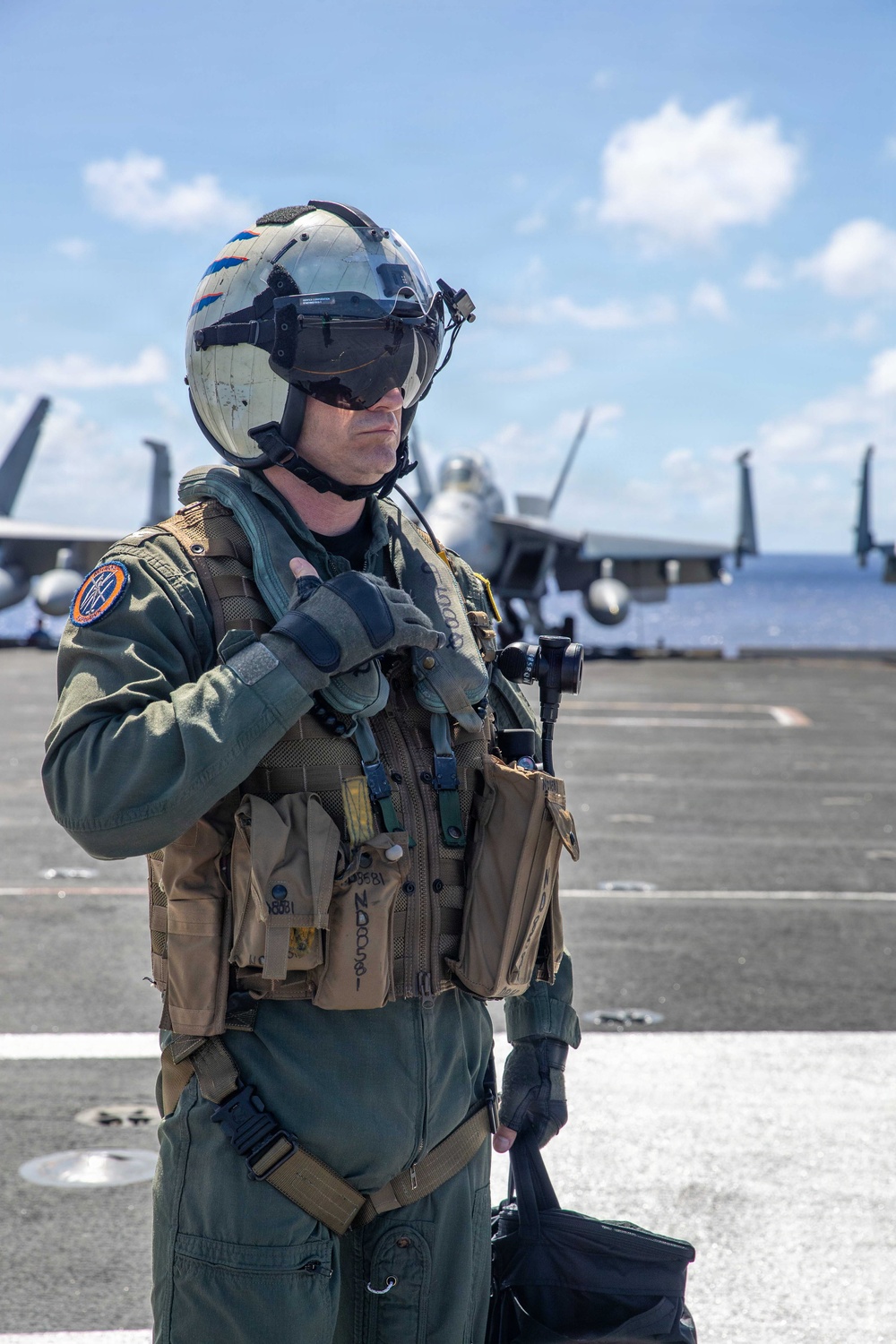 George Washington Commanding Officer Conducts Flight Operations
