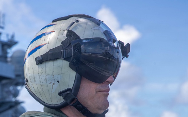 George Washington Commanding Officer Conducts Flight Operations