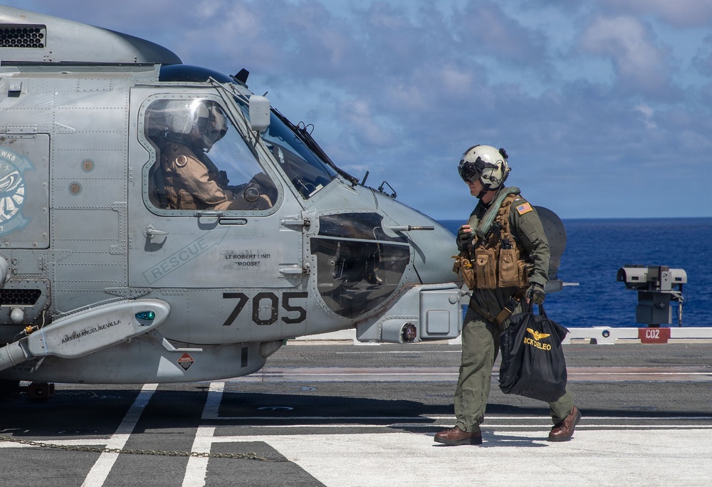 George Washington Commanding Officer Conducts Flight Operations
