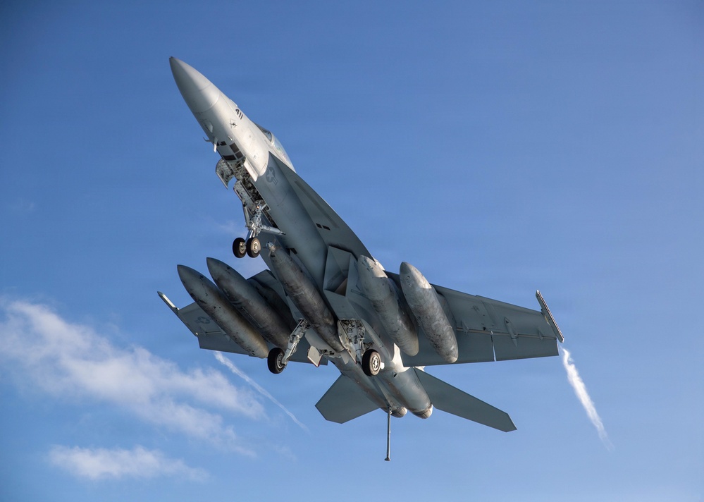 George Washington Conducts Flight Operations