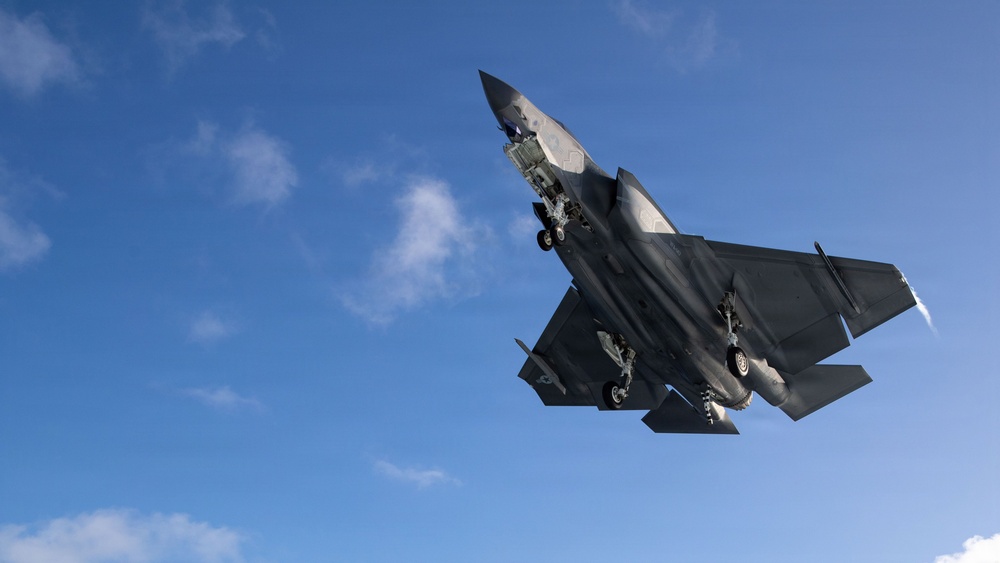 George Washington Conducts Flight Operations