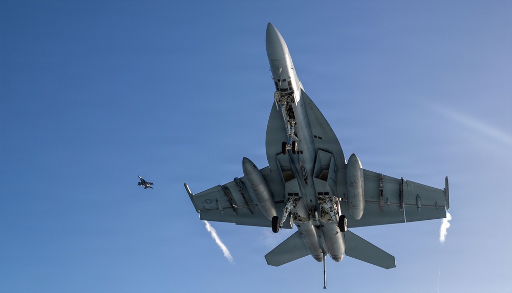 George Washington Conducts Flight Operations