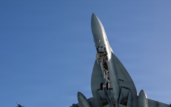 George Washington Conducts Flight Operations