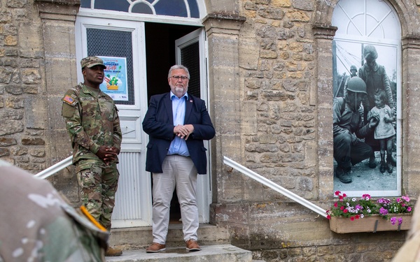 Big Red One Soldiers Retrace the Path of D-Day During Normandy Staff Ride
