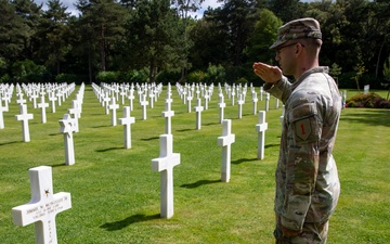 Big Red One Soldiers Retrace the Path of D-Day During Normandy Staff Ride