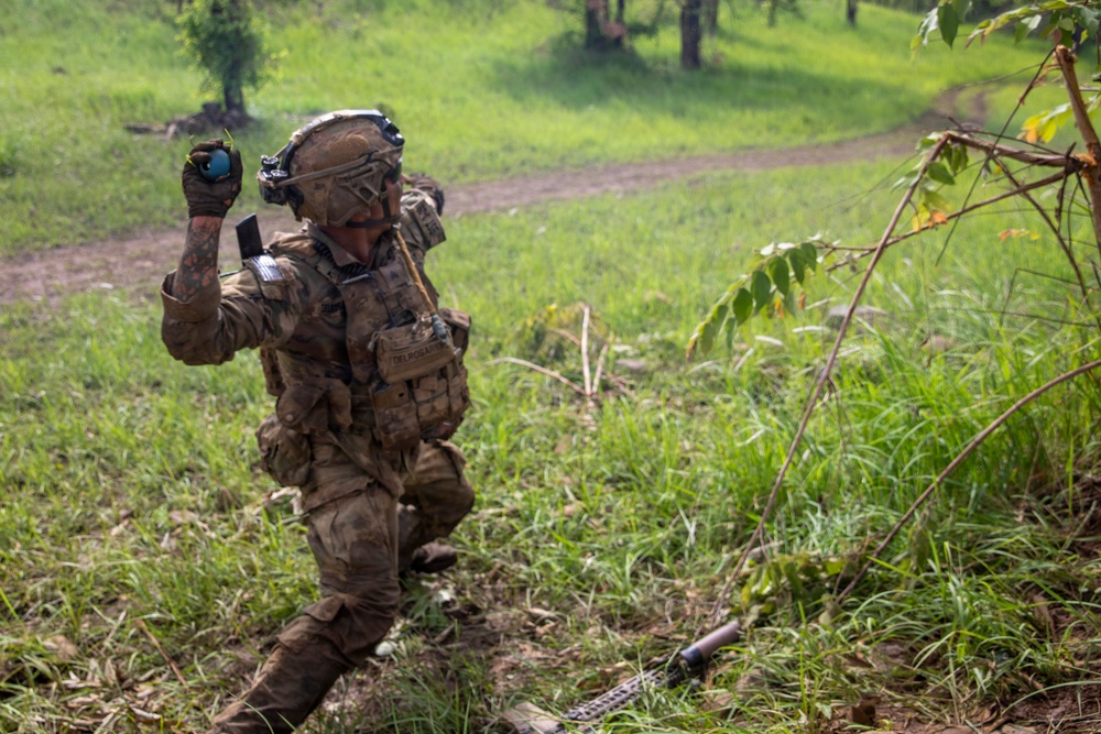 Salaknib 2026: 2-35 ‘Cacti’ Conducts Squad Live Fire