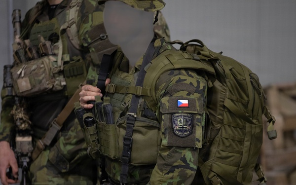 1-12 CAV Soldiers train new Lithuanian Riflemen's Union commandos