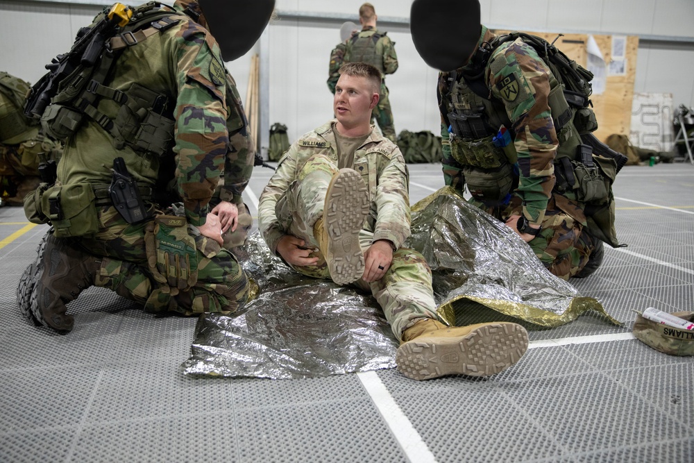 1-12 CAV Soldiers train new Lithuanian Riflemen's Union commandos