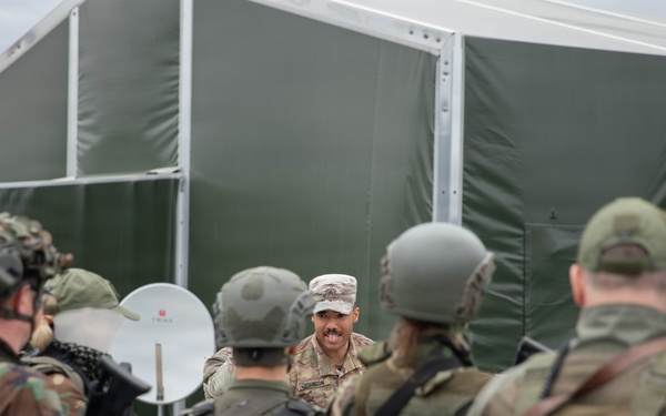 1-12 CAV Soldiers train new Lithuanian Riflemen's Union commandos