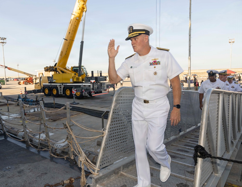Commander of Naval Surface Force Atlantic visits USS Bulkeley (DDG 84) during its return to homeport, June 1, 2026