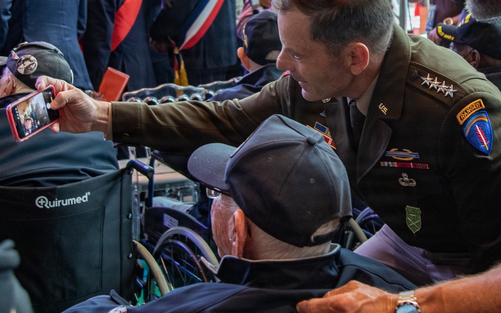 WWII veterans honored upon arrival to D-Day 82 commemoration in France